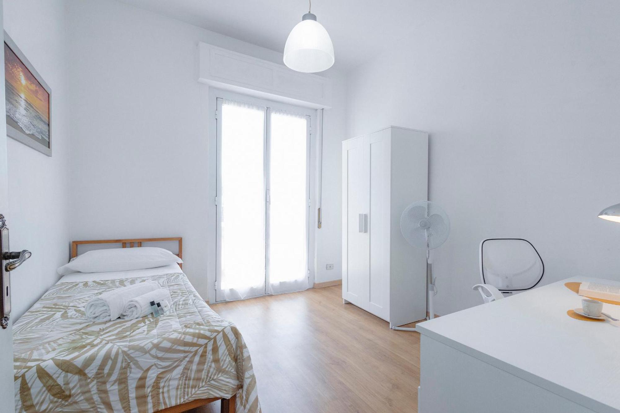 "L'Attico Bianco" City View 10 M A Piedi Dal Mare Savona Zewnętrze zdjęcie
