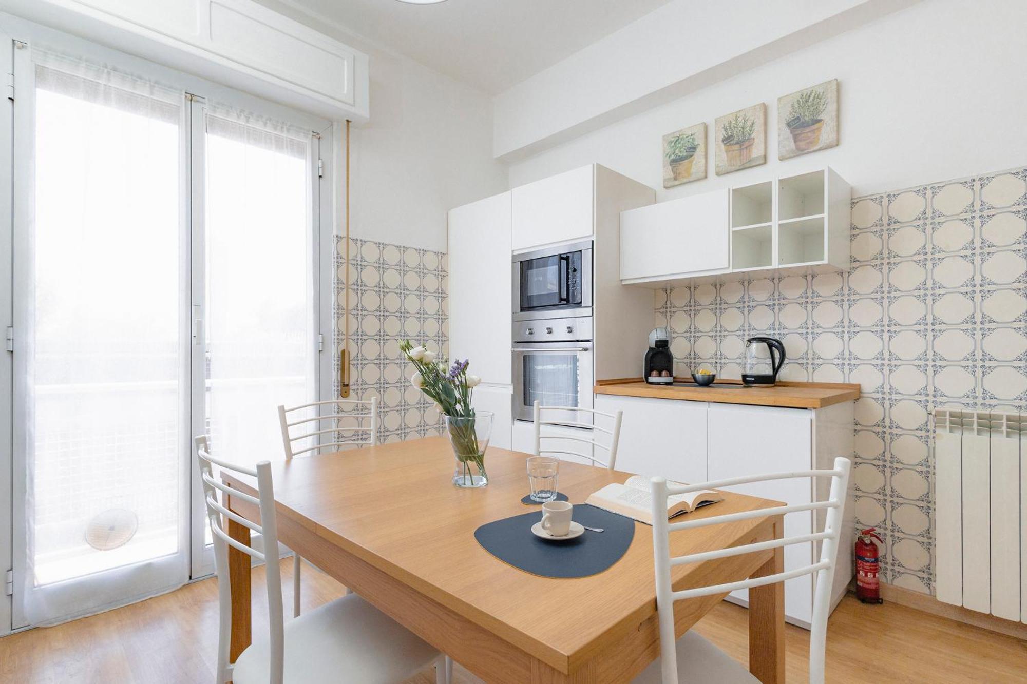"L'Attico Bianco" City View 10 M A Piedi Dal Mare Savona Zewnętrze zdjęcie