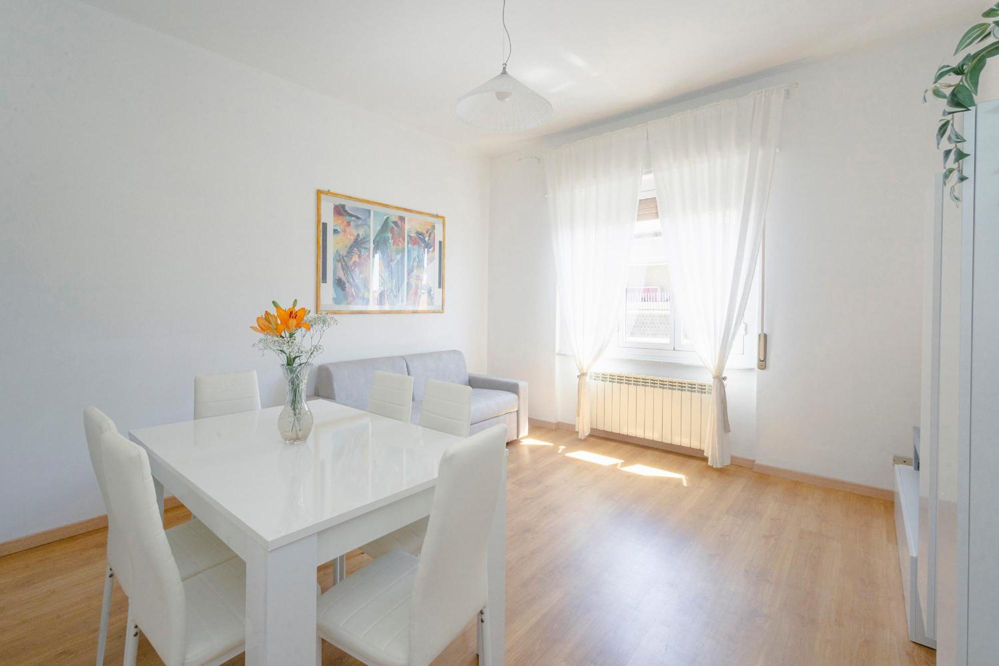 "L'Attico Bianco" City View 10 M A Piedi Dal Mare Savona Zewnętrze zdjęcie